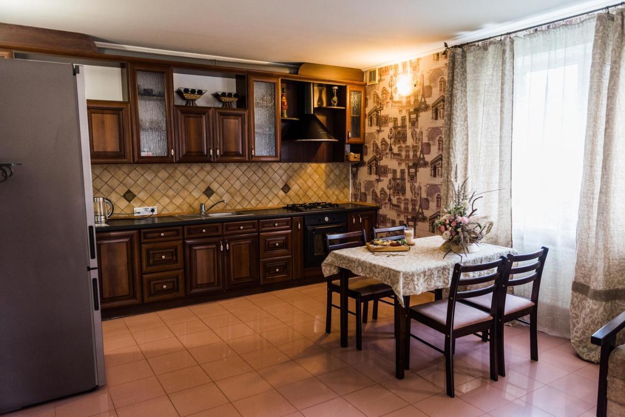 Golden Park Apartments Uman Exterior foto
