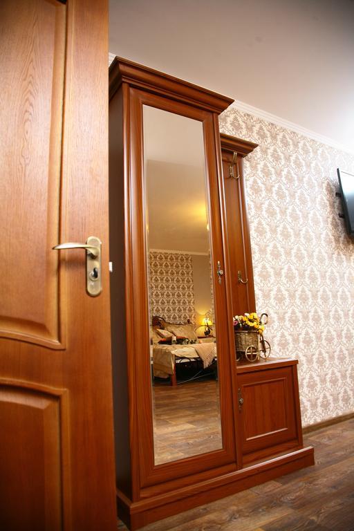 Golden Park Apartments Uman Exterior foto